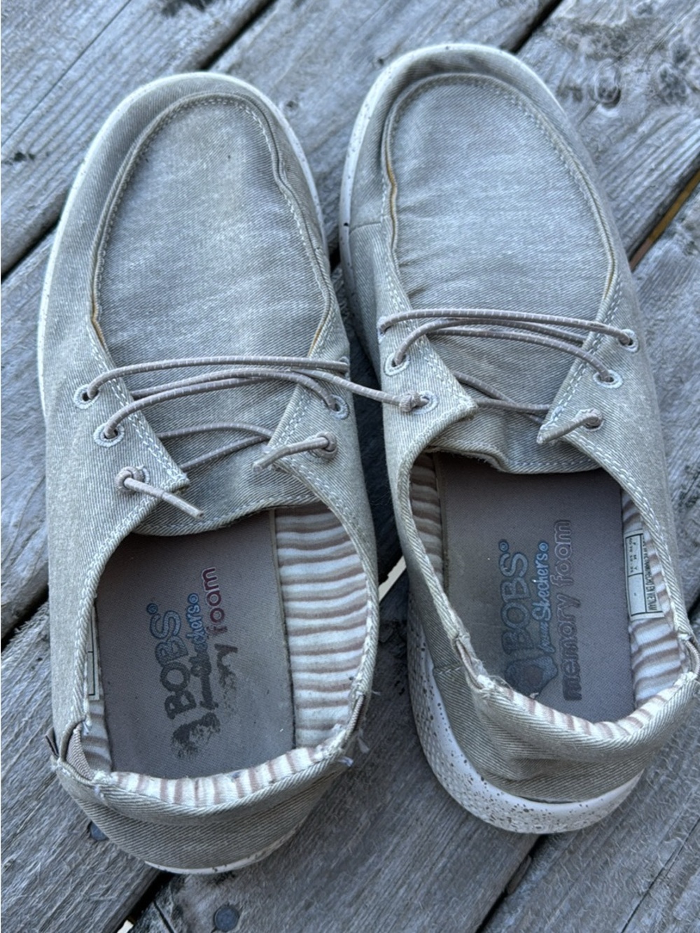 Skechers BOBS Men’s Casual Boat Shoes in Light Gray
